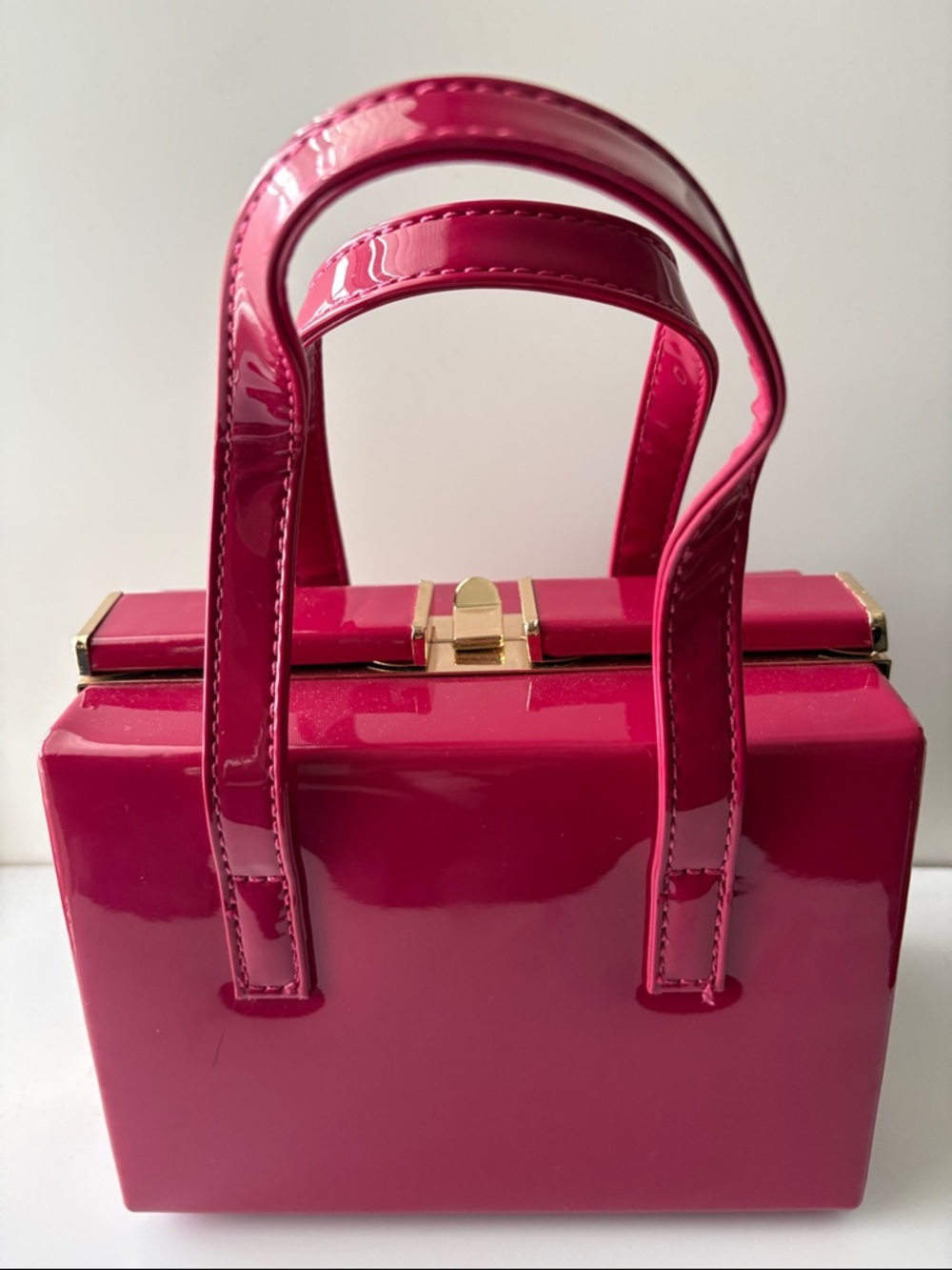 Alyssa Crossbody Vegan Fuchsia Pink Patent Purse NWT